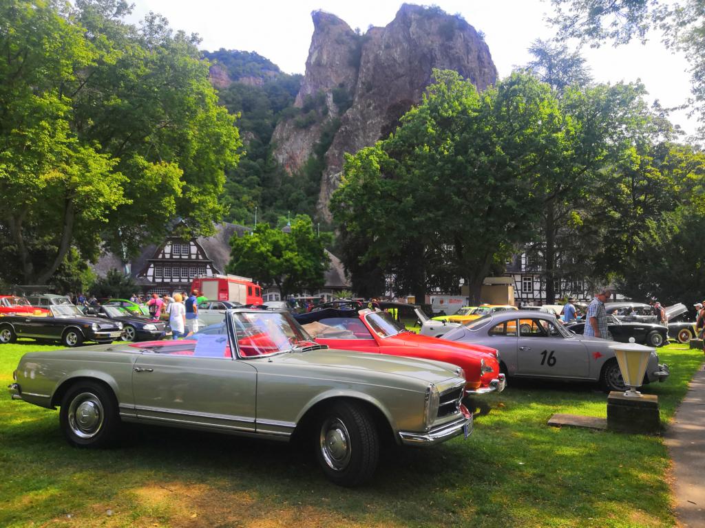 26. Oldtimertreffen und Jazzfrühschoppen in Bad Münster am Stein-Ebernburg